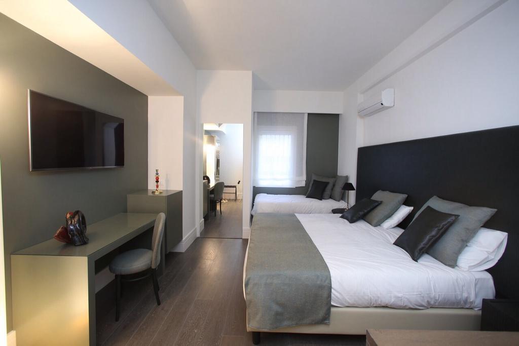 Ace Rooms Luxury B&B Реджо ди Калабрия Стая снимка